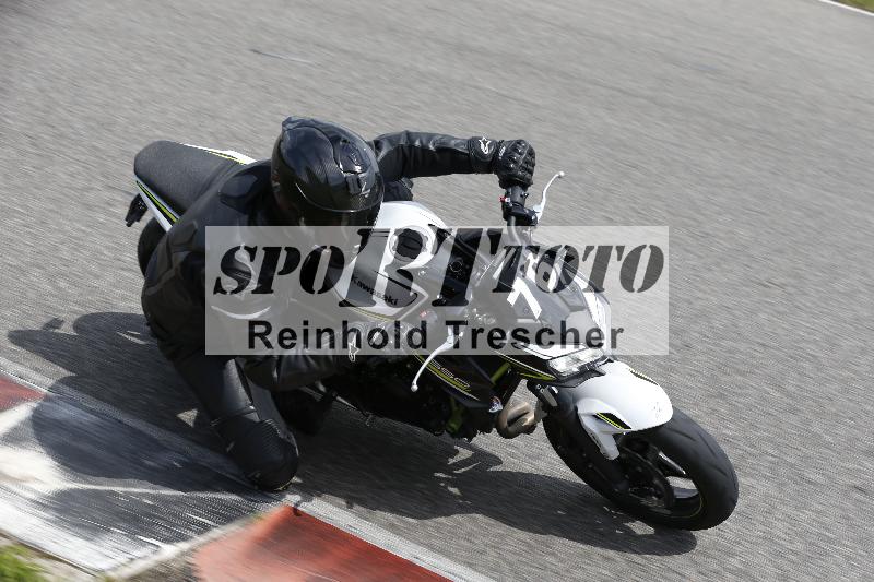 /Archiv-2024/29 12.06.2024 MOTO.CH Track Day ADR/Gruppe blau/76